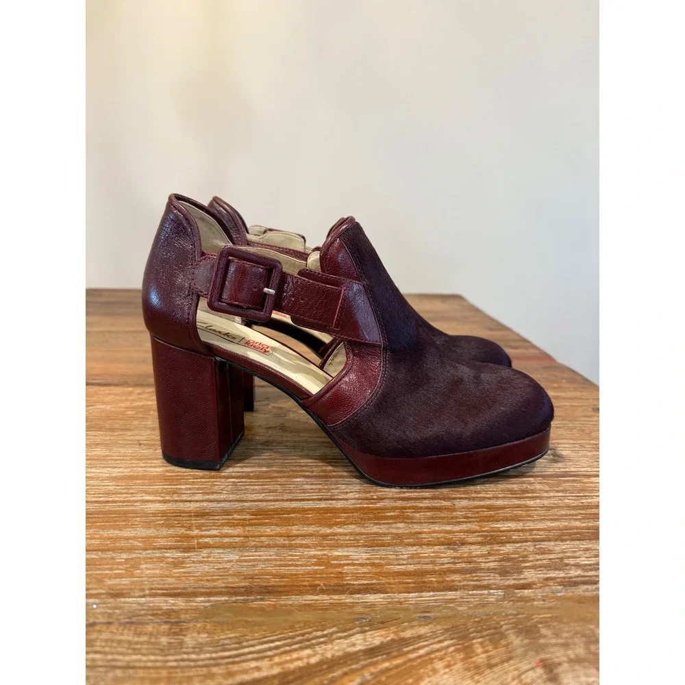 Vintage Clarks Orla Kiely Burgundy Leather Brown Hair Platform Heel Shoes 9.5